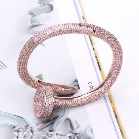 925 Sterling Silver ICEDOUT BLING NAIL HEAD BANGLE - Picture 15 of 16